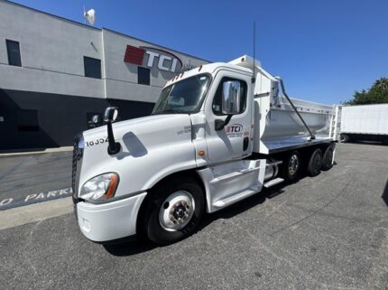 truck 212121 (0+1)-9070078529