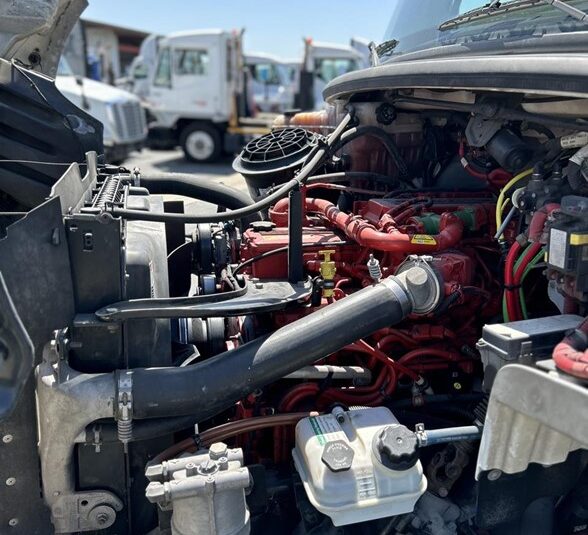 truck 212122 (8+1)-9070086330