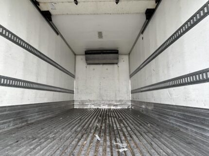 truck 212124 (9+1)-9032582052