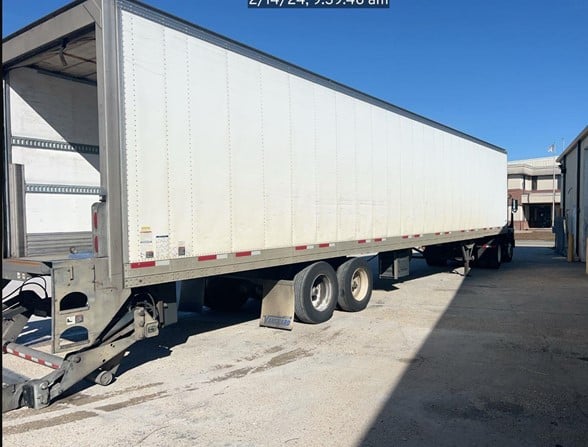 truck 212834 (0+1)-8058828091