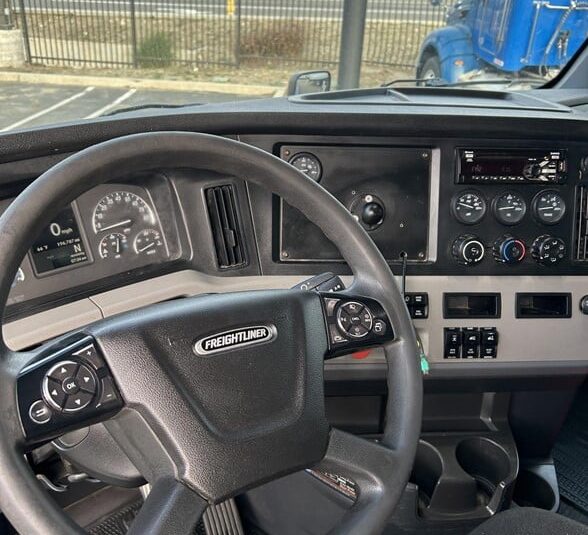 truck 213059 (4+1)-9070749450
