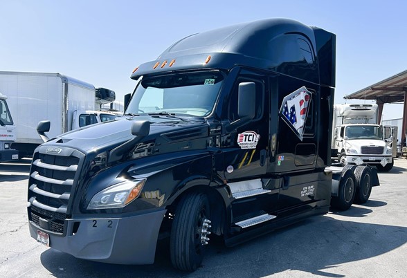 truck 213061 (2+1)-9071229719