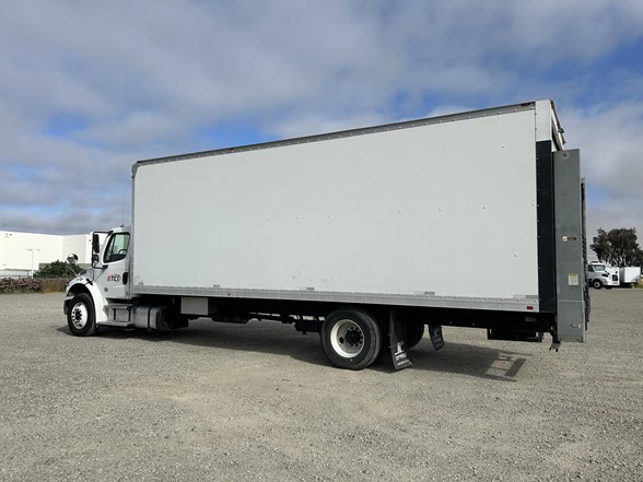 truck 213062 (5+1)-9071442269