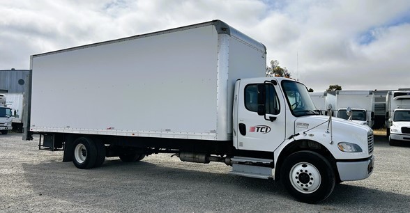 truck 213062 (7+1)-9071442360