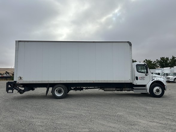 truck 213063 (6+1)-9071445436