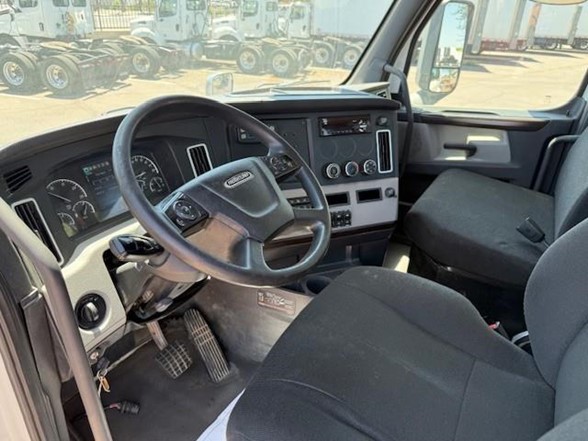 truck 213065 (10+1)-9071474975