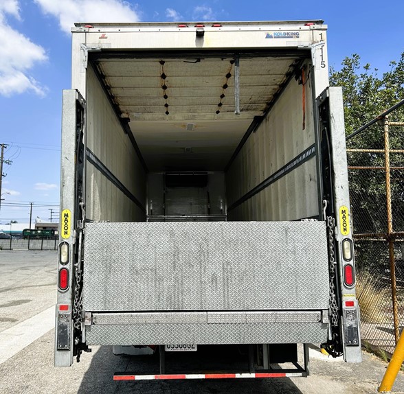 truck 219667 (2+1)-9022923138