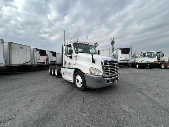 truck 219672 (1+1)-11001447807