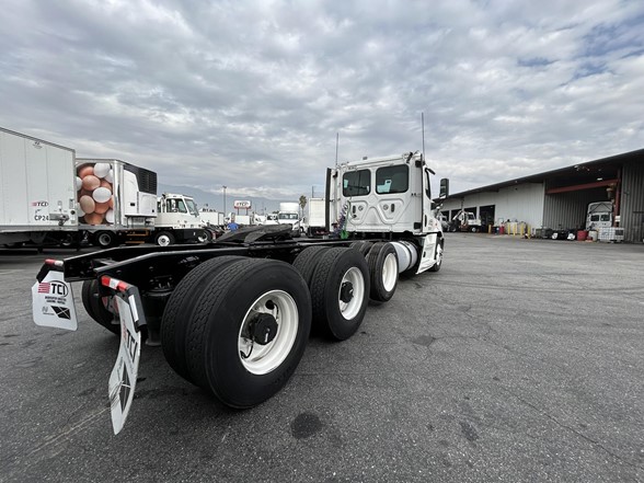 truck 219672 (3+1)-11001447817