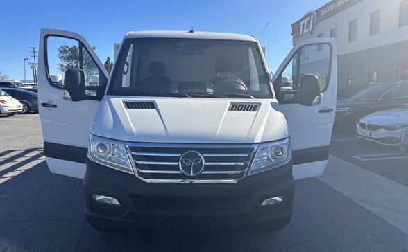 truck 219674 (4+1)-11001288619