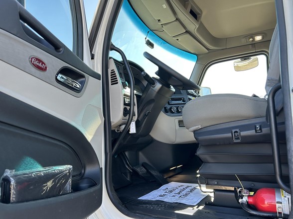 truck 219677 (11+1)-10024828382