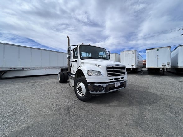 truck 219757 (2+1)-11008923239