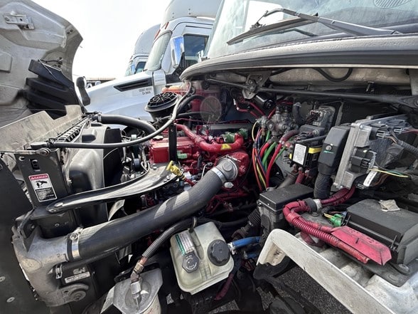 truck 219757 (8+1)-11008929256