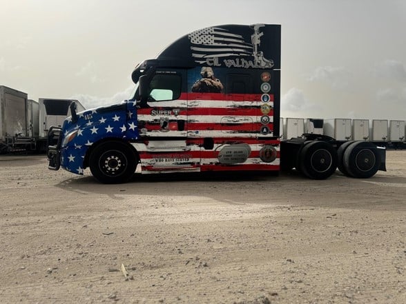 truck 219762 (2+1)-9048244583