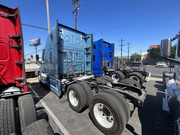 truck 219764 (1+1)-10014751680