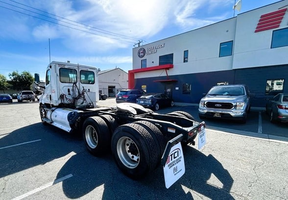 truck 219766 (1+1)-11001291547