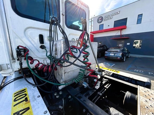 truck 219766 (8+1)-11001291680
