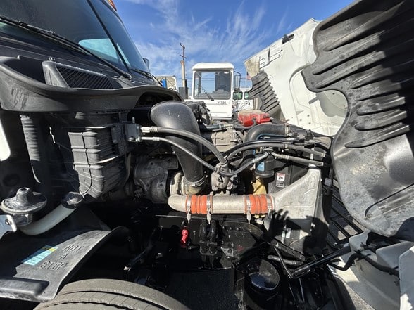 truck 219767 (10+1)-11010285403