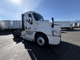 truck 219768 (1+1)-11011389813