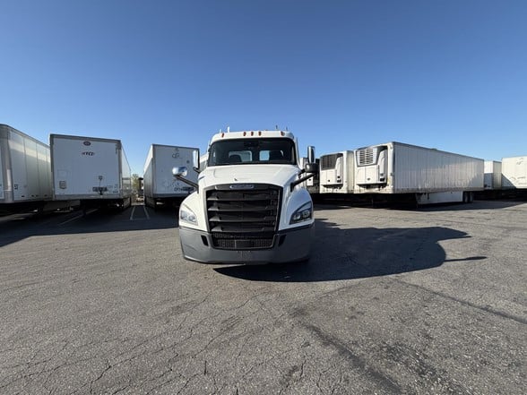 truck 219769 (1+1)-11011578197
