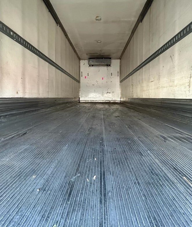 truck 219771 (8+1)-11012299148