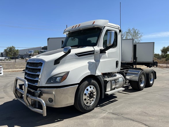 truck 219775 (1+1)-9025882227
