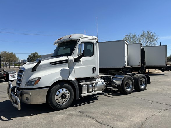 truck 219775 (2+1)-9025882232