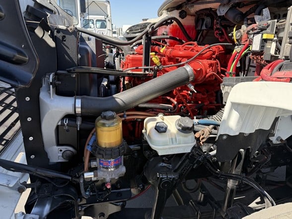 truck 219776 (10+1)-11013637177