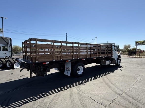 truck 219776 (7+1)-11013637008