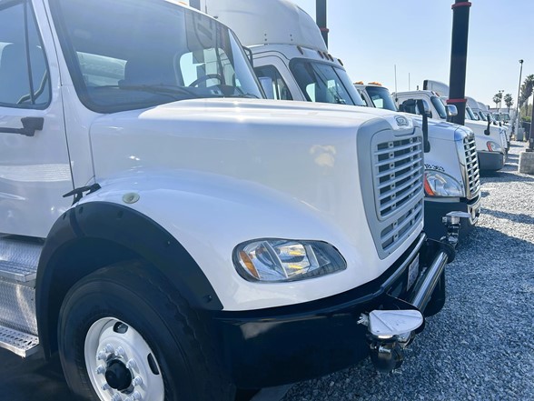 truck 219778 (5+1)-11008483051