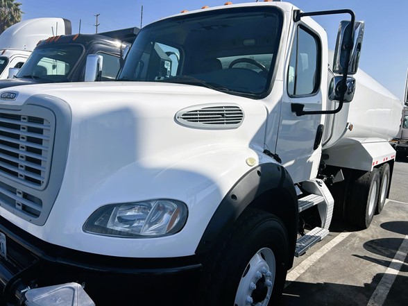 truck 219778 (6+1)-11008485783