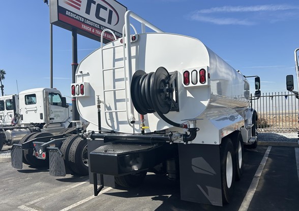 truck 219778 (8+1)-11008483073