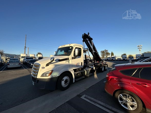 truck 219779 (1+1)-10023245170