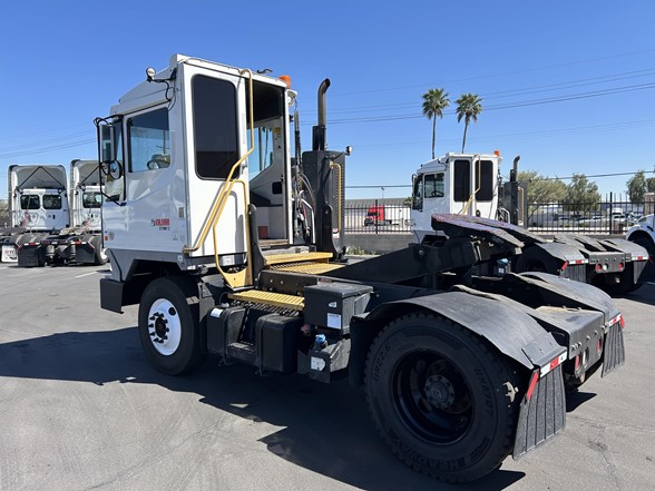 truck 219797 (5+1)-11013603837