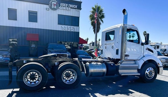 truck 219801 (2+1)-10025047388