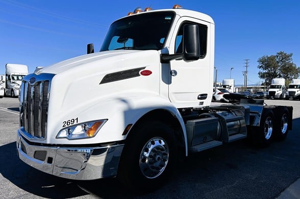 truck 219801 (4+1)-10025047416