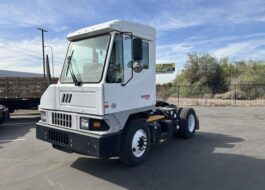 truck 219897 (0+1)-11019014057