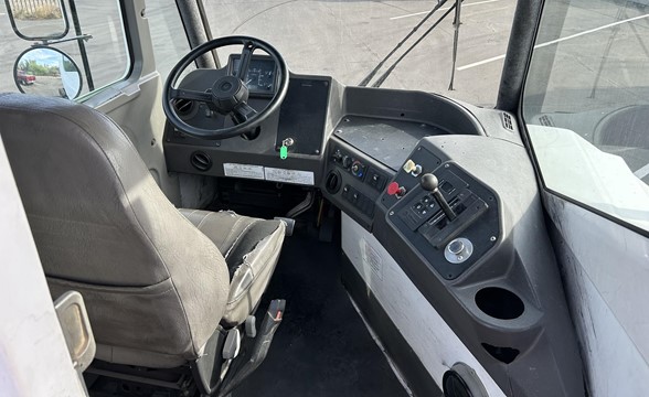truck 219897 (9+1)-11019016362
