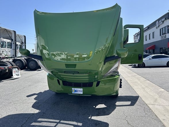 truck 220559 (4+1)-11020660243