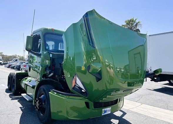 truck 220559 (5+1)-11020660262