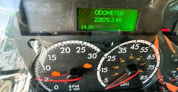 truck 220560 (8+1)-10018313117