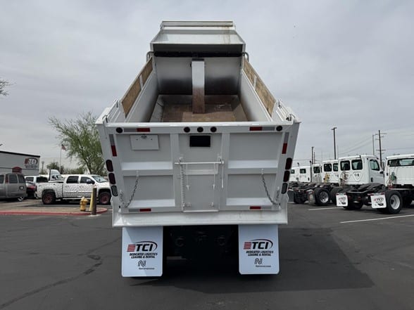 truck 220568 (7+1)-11020874122