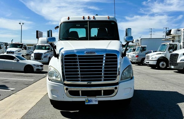truck 220604 (1+1)-11007198167