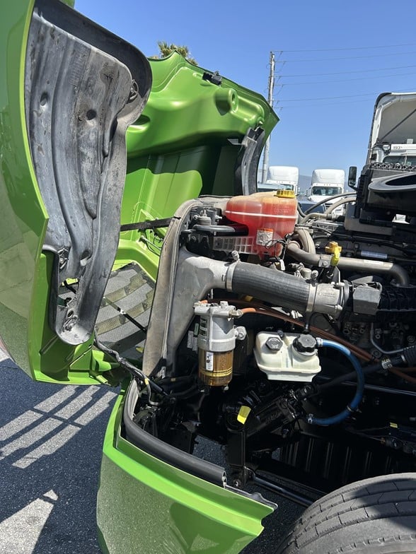 truck 220607 (11+1)-11020877404