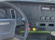 truck 220607 (8+1)-11020877345