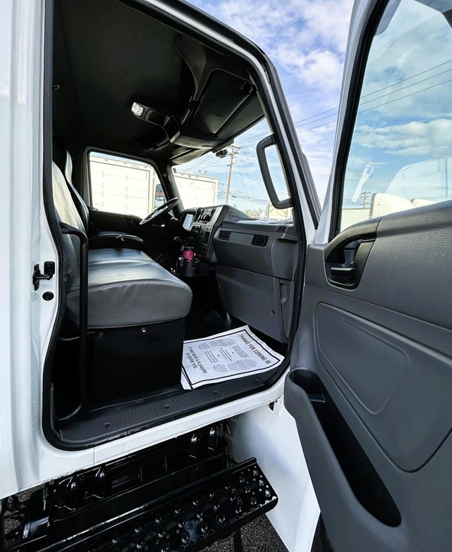 truck 220609 (12+1)-10028511324