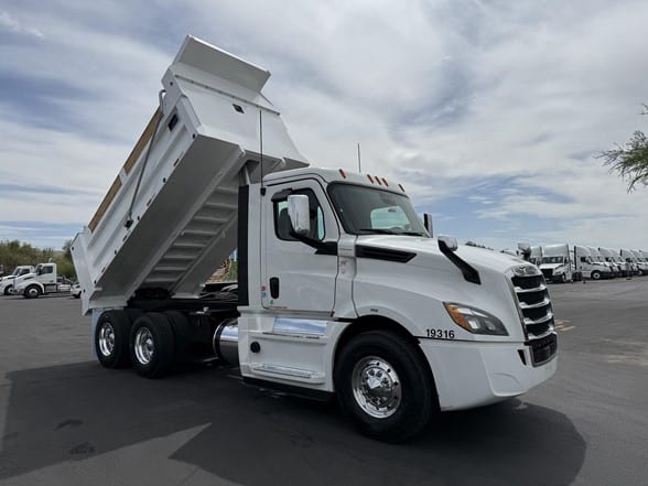 truck 220813 (1+1)-11020873480