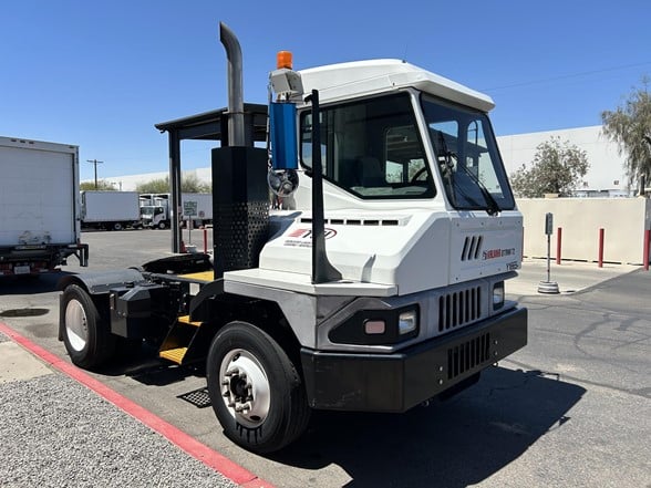 truck 220816 (1+1)-11024319761