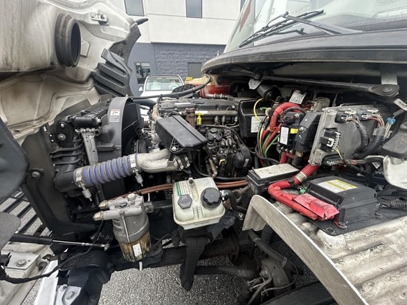 truck 220980 (8+1)-11027226717