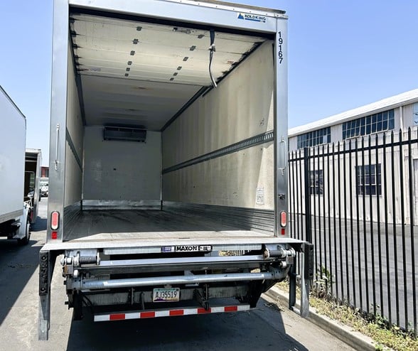 truck 220983 (3+1)-11027588773
